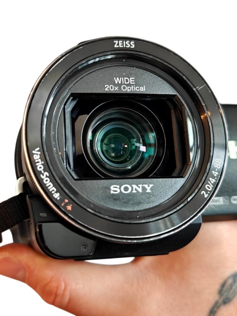 Sony FDR-AX53 4K Ultra HD | Kamera Cyfrowa | Balanced Optical SteadyShot | NightShot | Rok produkcji 2016