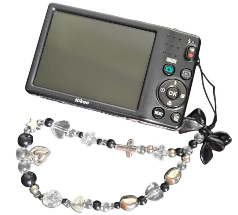 Nikon Coolpix L25 – aparat cyfrowy srebrny