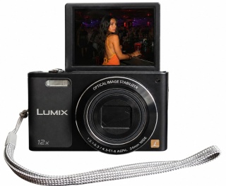 Panasonic Lumix DMC-SZ1 – Czarny | 16 MP | 12x Zoom | Obkręcany ekran | Digicam